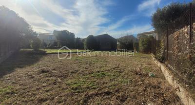 Propriété - 166 m² - 6 pièces