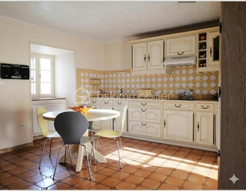 Maison - 132 m² - 5 pièces