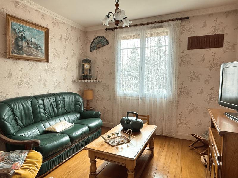 Maison - 90 m² - 4 pièces