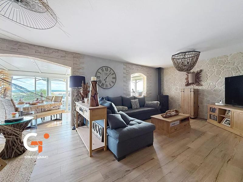 Maison - 110 m² - 5 pièces