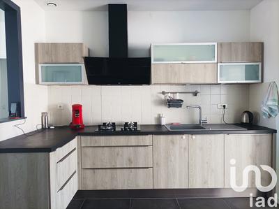 Maison - 96 m² - 6 pièces