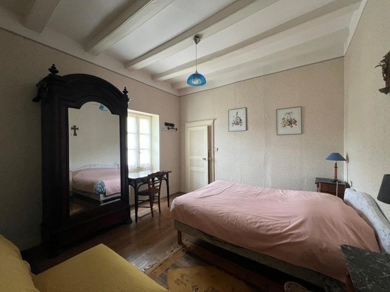 Maison de maîtres - 153 m² - 7 pièces