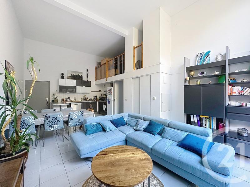 Duplex - 101 m² - 5 pièces