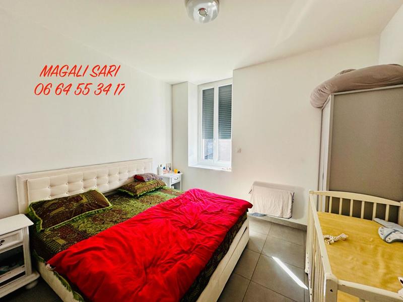 Maison - 85 m² - 5 pièces