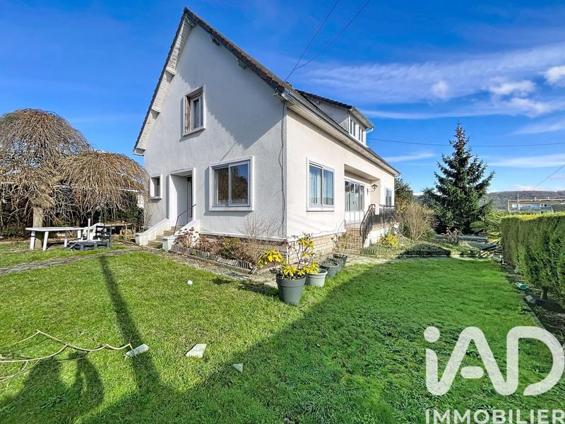 Maison - 182 m² - 7 pièces