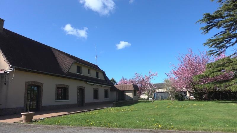 Maison - 186 m² - 7 pièces