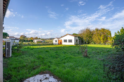 Maison - 110 m² - 4 pièces