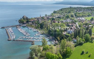 Maison - 205 m² - 7 pièces