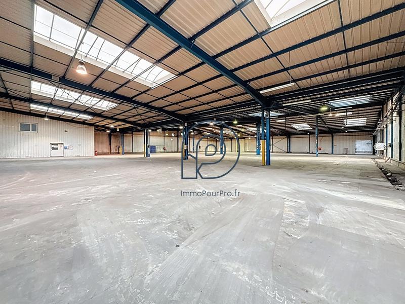 Local d'activités - 3 870 m²