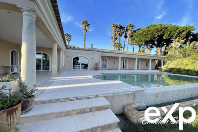 Villa - 167 m² - 6 pièces