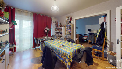Appartement - 84 m² - 3 pièces