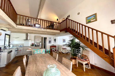 Maison - 149 m² - 4 pièces