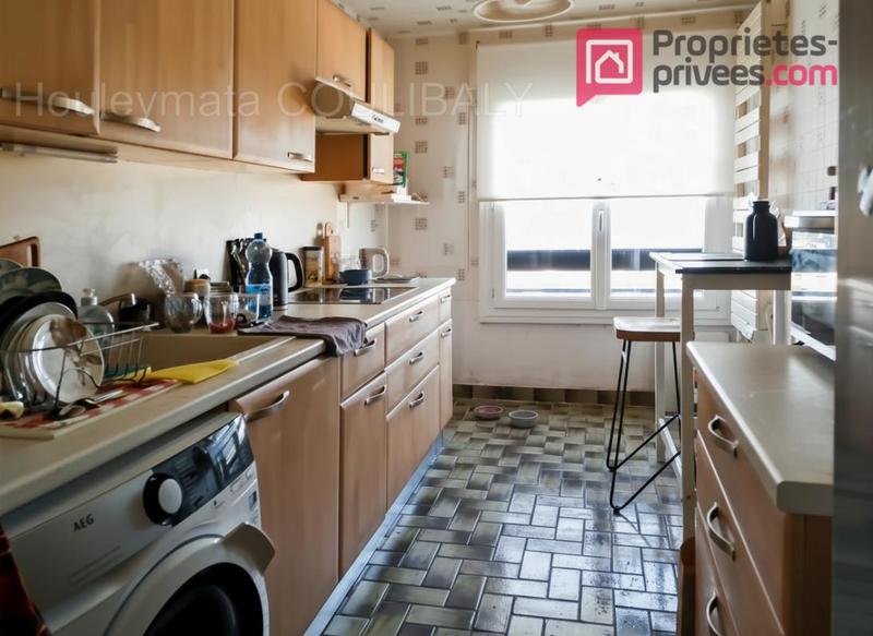 Appartement - 80 m² - 4 pièces