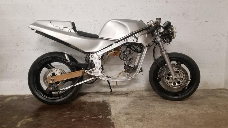 Suzuki Rg 500 gamma suzuki 0500 461