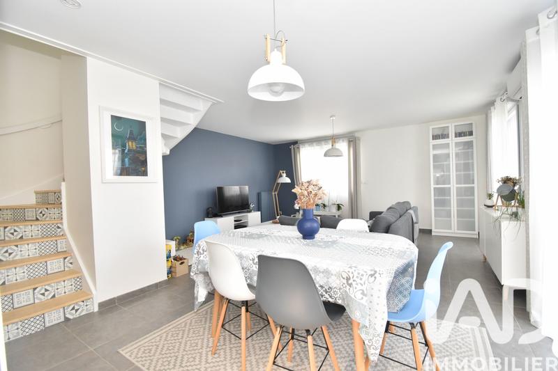 Maison - 92 m² - 4 pièces