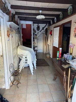 Maison traditionnelle - 80 m² - 2 pièces