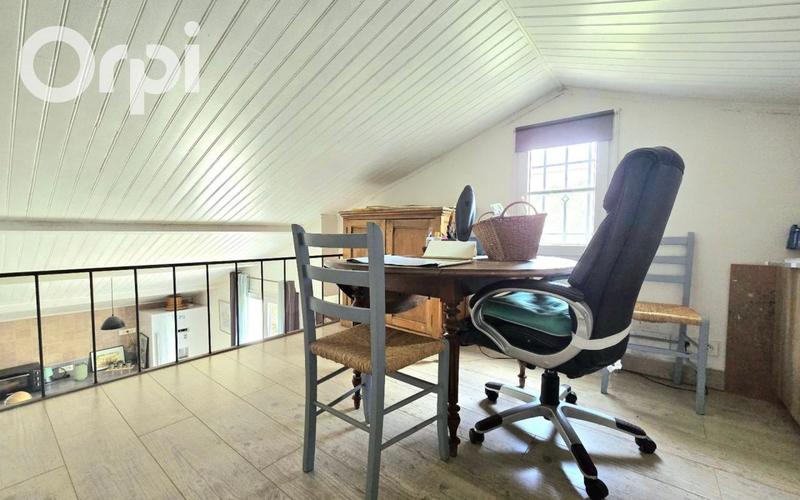 Maison - 267 m² - 11 pièces