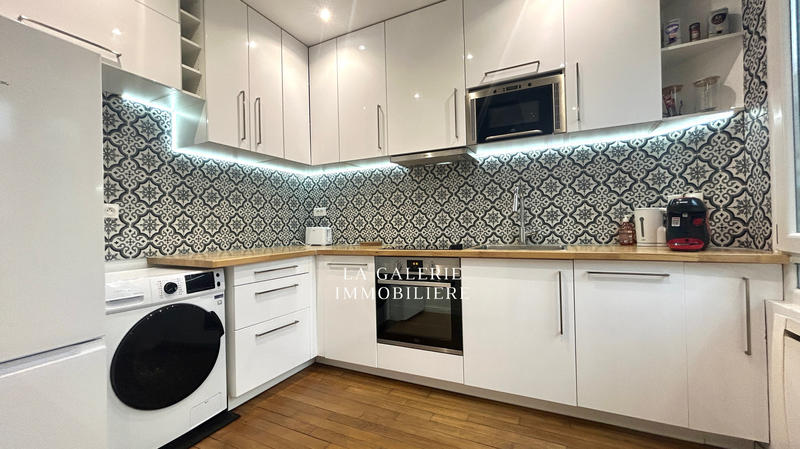 Appartement - 65 m² - 4 pièces