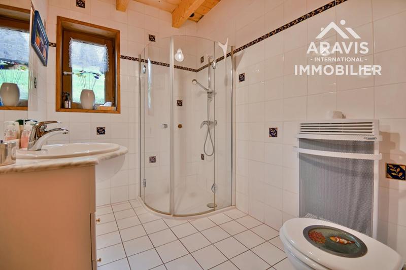 Châlet - 205 m² - 5 pièces