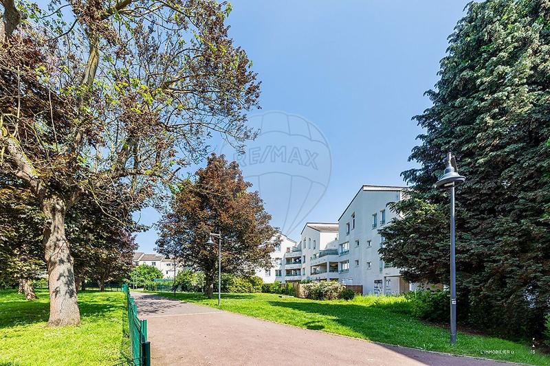 Appartement - 87 m² - 4 pièces