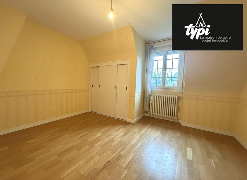 Maison - 186 m² - 6 pièces