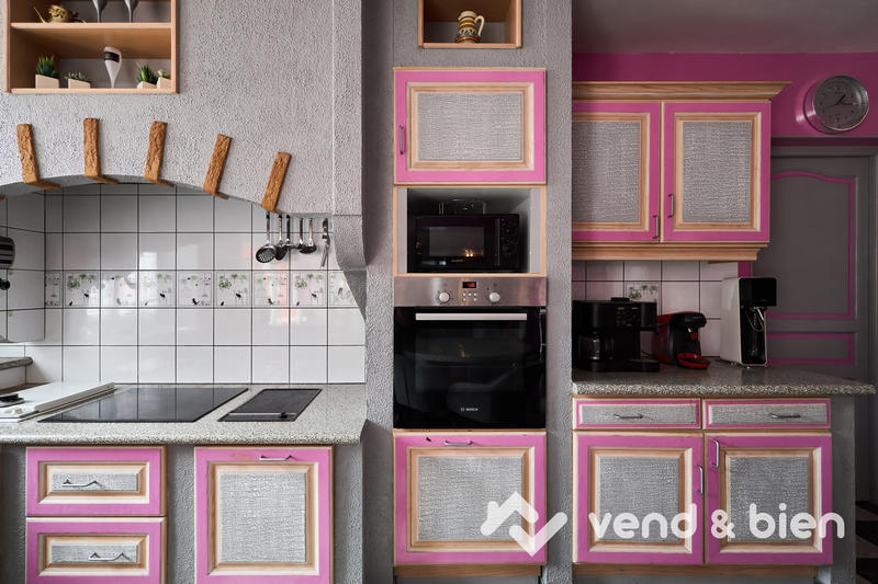 Maison - 229 m² - 7 pièces