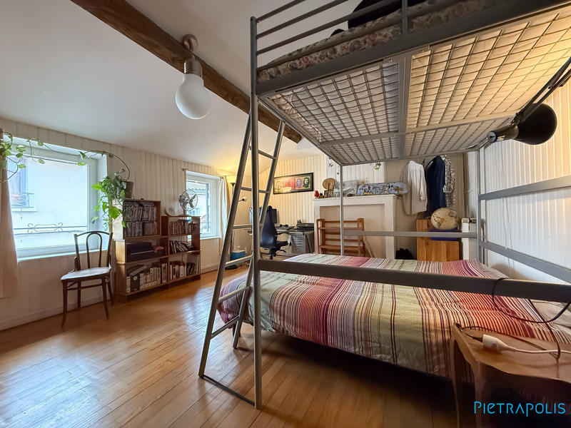 Maison - 156 m² - 6 pièces