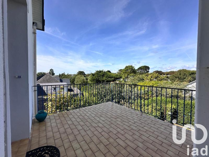 Maison - 185 m² - 12 pièces