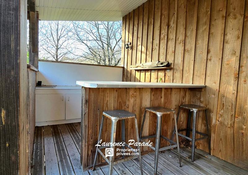 Maison - 90 m² - 5 pièces