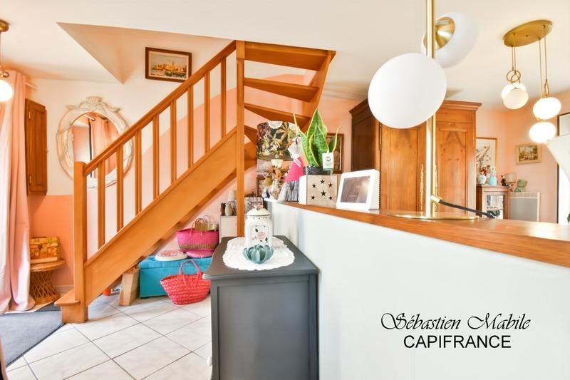 Maison - 90 m² - 4 pièces