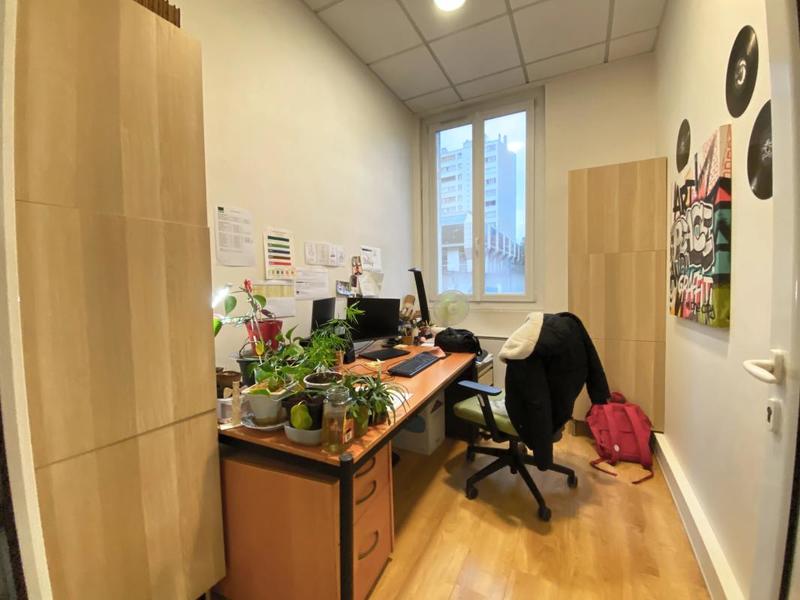 Bureau - 80 m²