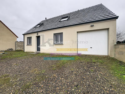 Maison - 94 m² - 6 pièces