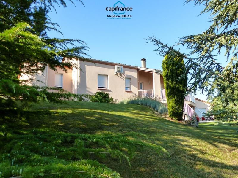 Propriété - 175 m² - 6 pièces