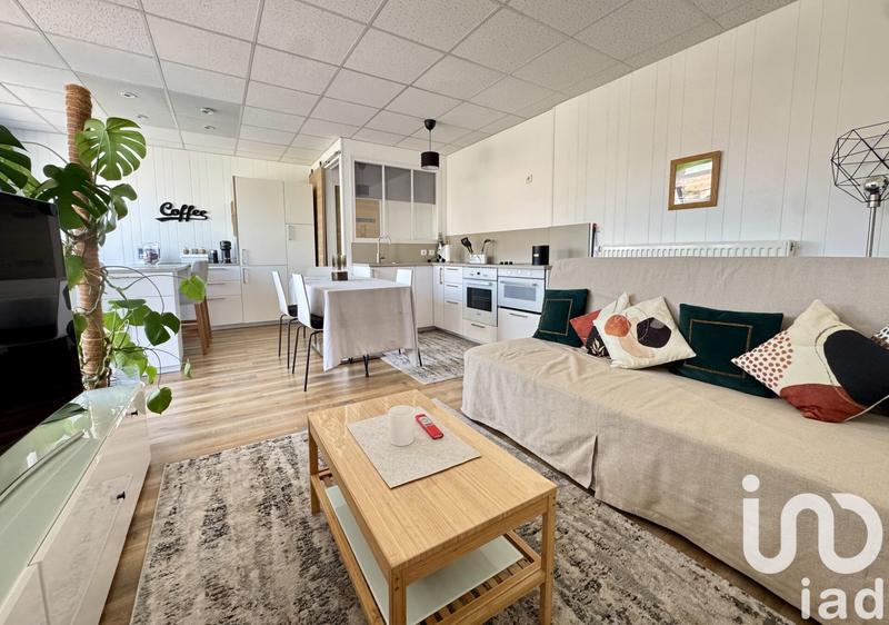 Maison - 199 m² - 7 pièces