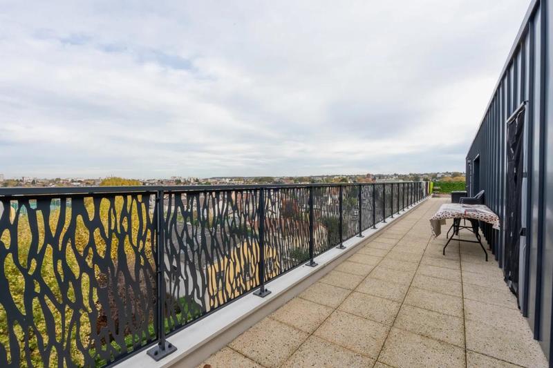 Appartement - 85 m² - 4 pièces