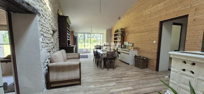 Maison - 160 m² - 6 pièces