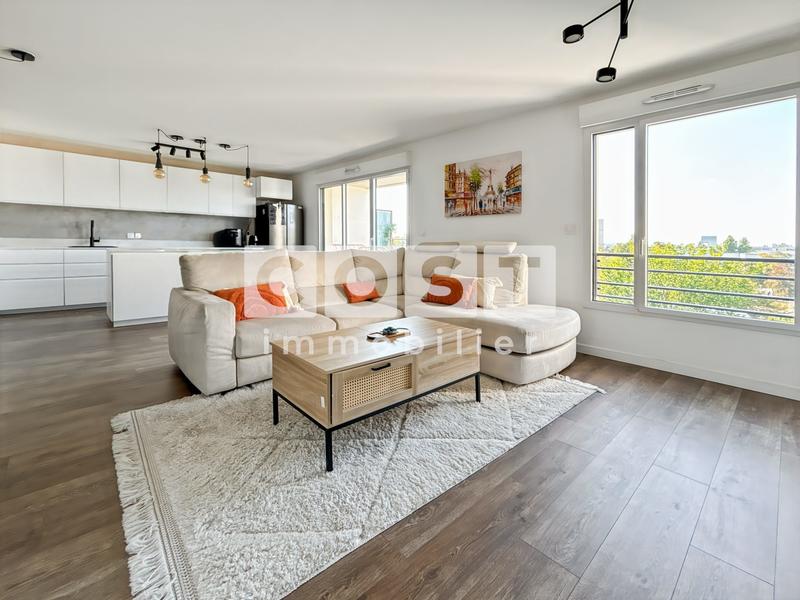 Appartement - 81 m² - 4 pièces