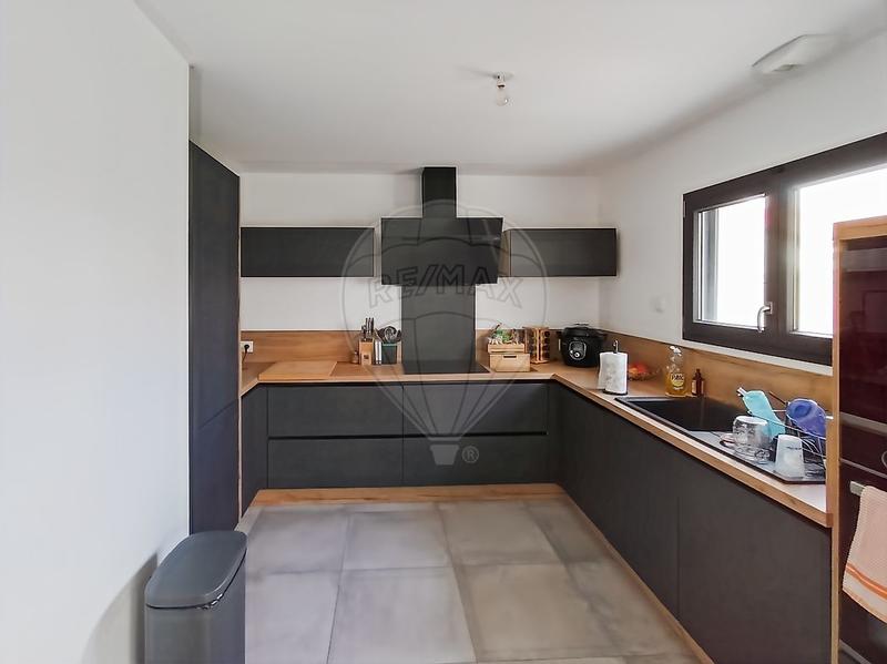 Maison - 88 m² - 4 pièces