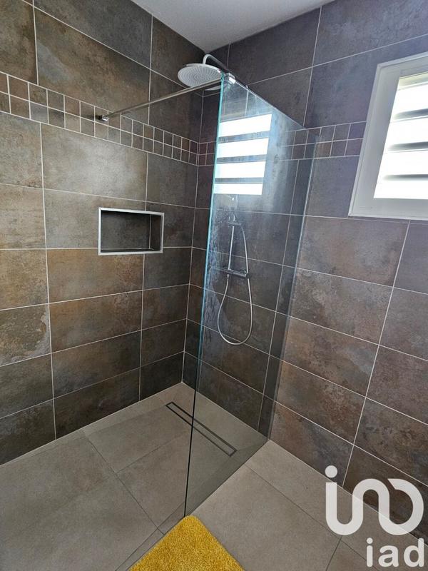 Maison - 97 m² - 4 pièces