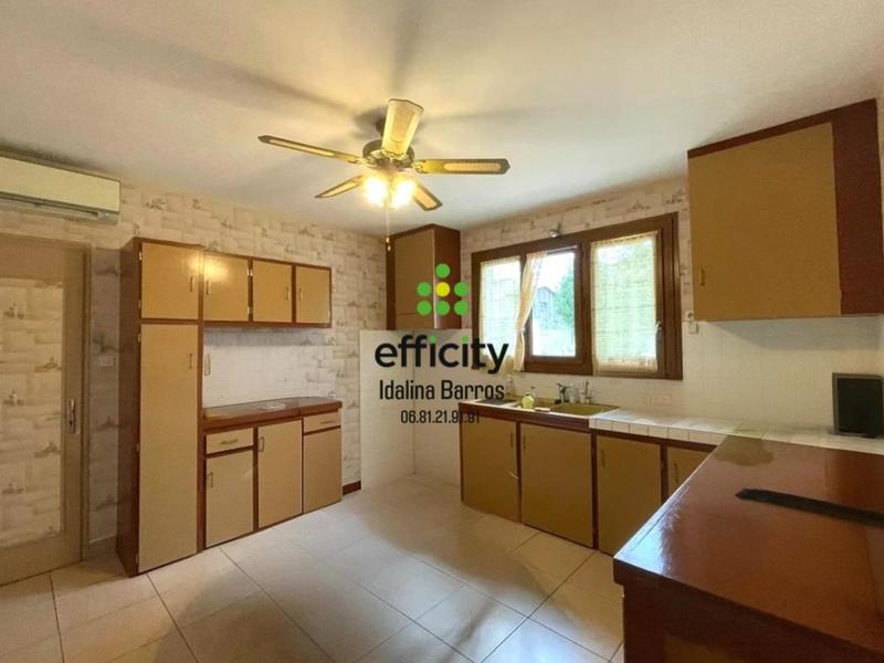 Pavillon - 90 m² - 4 pièces