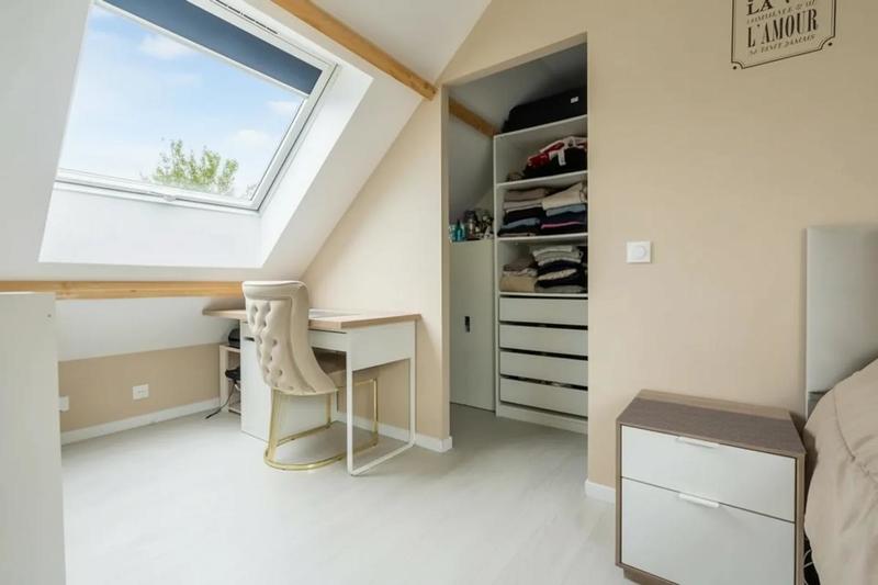 Maison - 86 m² - 5 pièces