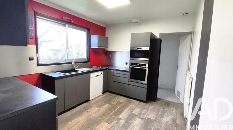 Maison - 93 m² - 4 pièces