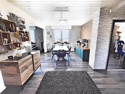 Maison - 106 m² - 4 pièces