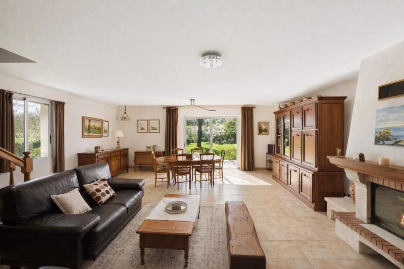 Maison - 138 m² - 5 pièces