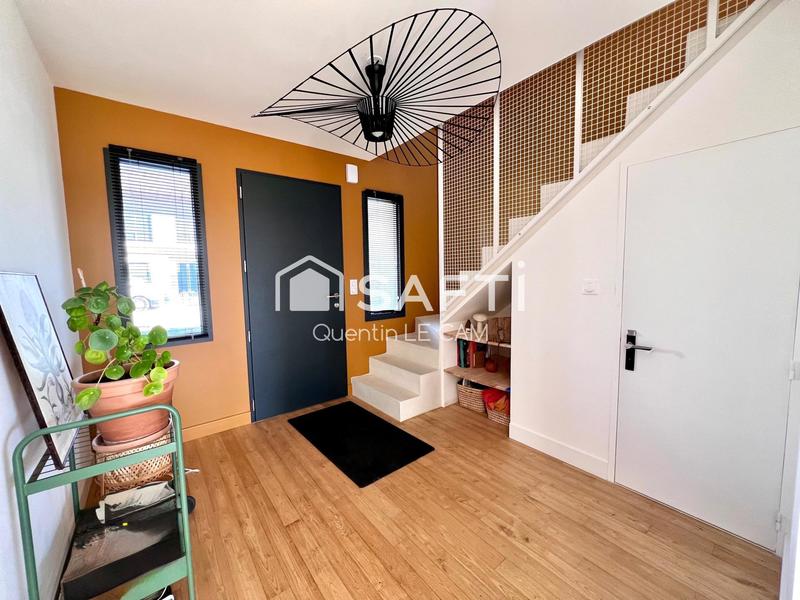 Maison - 170 m² - 7 pièces