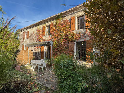 Maison - 200 m² - 4 pièces