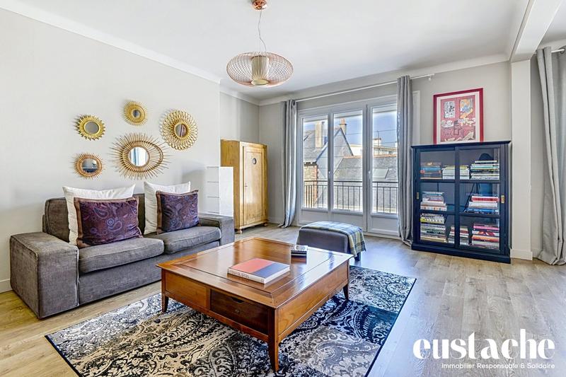 Appartement - 103 m² - 5 pièces