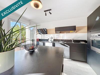 Villa - 92 m² - 6 pièces