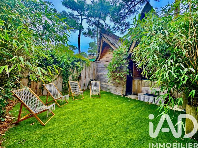 Maison de maîtres - 200 m² - 8 pièces