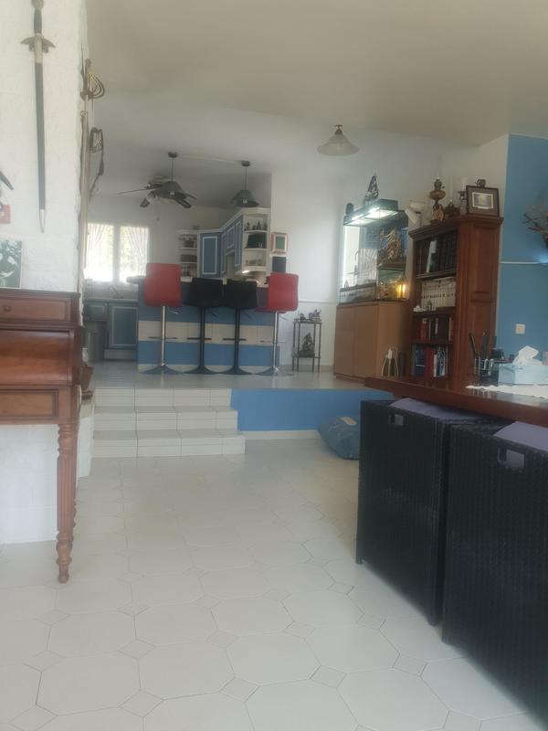 Villa - 198 m² - 7 pièces